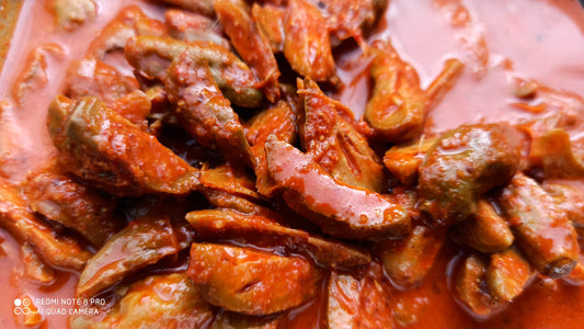 Traditional Homemade Hog Plum Pickles (Amatekai Uppinakai) 250g